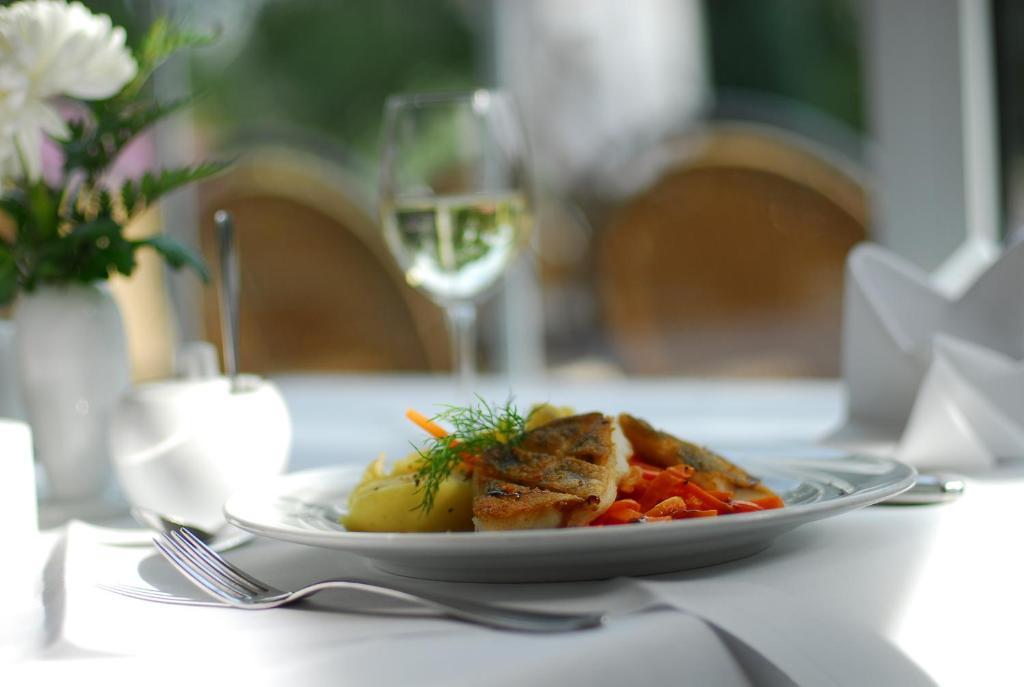 Spreewaldhotel Stephanshof Lübben エクステリア 写真