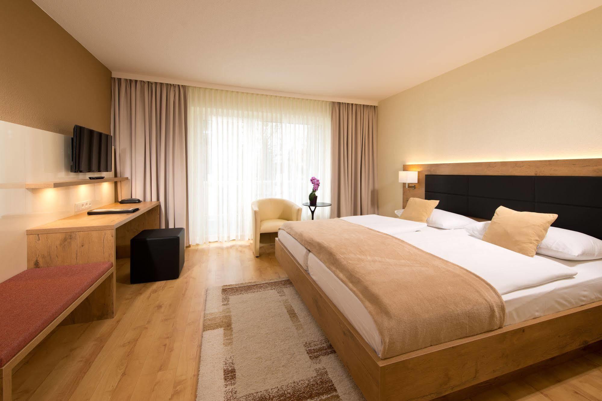 Spreewaldhotel Stephanshof Lübben エクステリア 写真