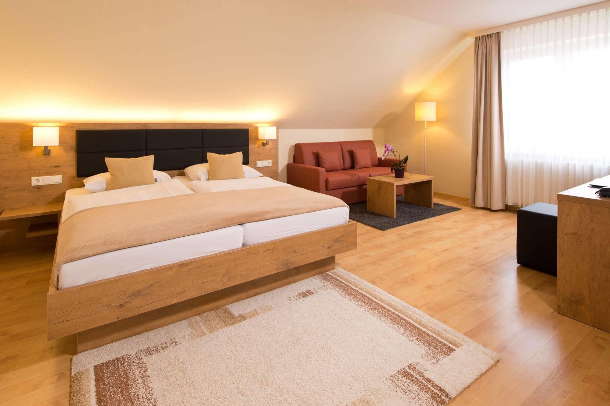 Spreewaldhotel Stephanshof Lübben エクステリア 写真